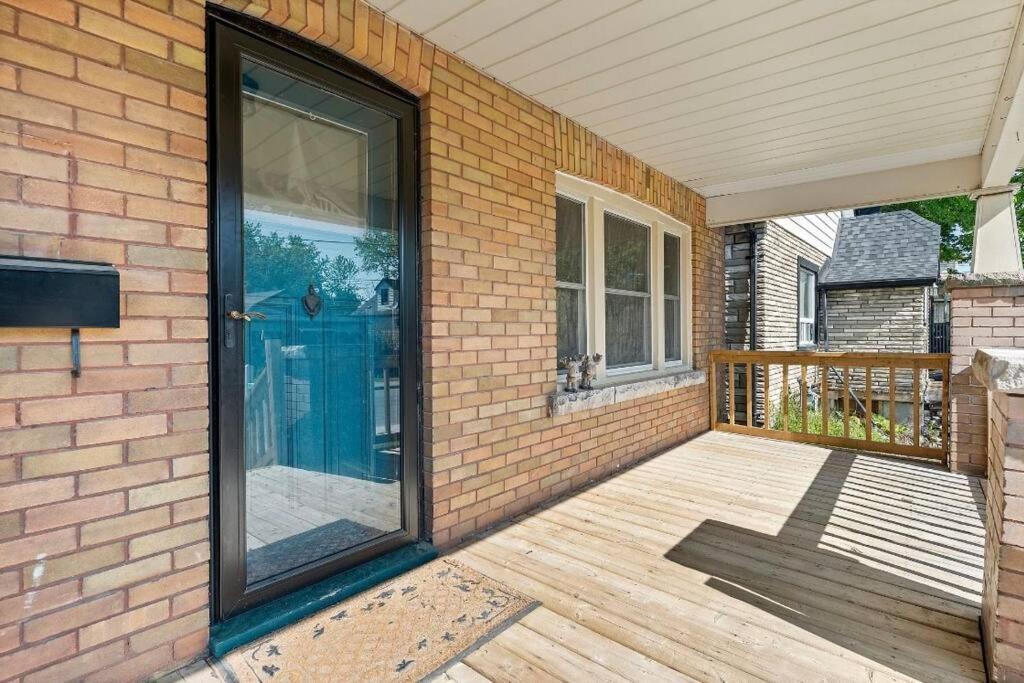 Holiday home Beautiful Renovated Oasis *